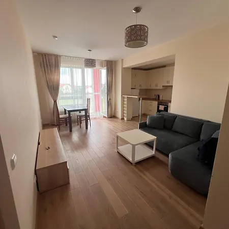 Apartamentai Dragunu Gatve 2, *